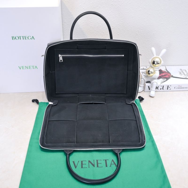 Mens Bottega Veneta Briefcases